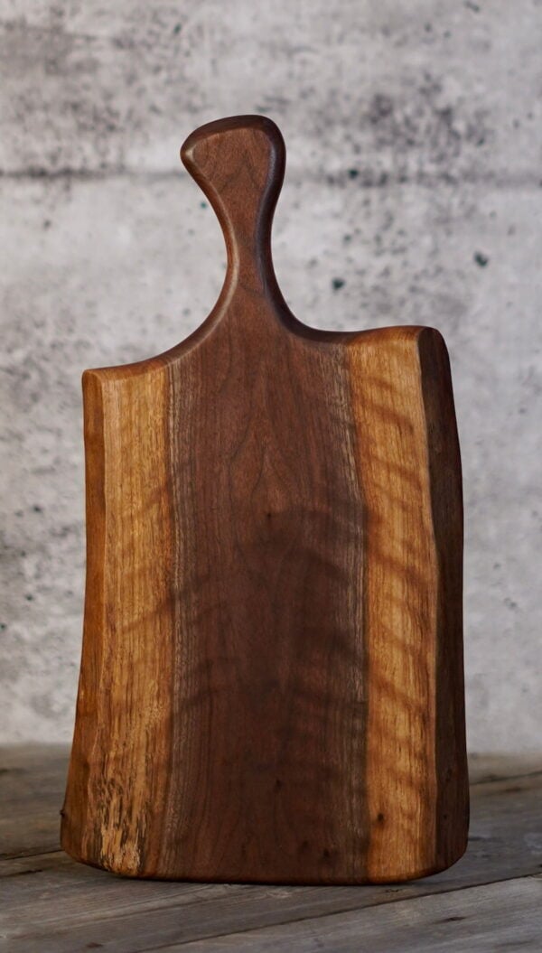 Black Walnut – 17" x 8"