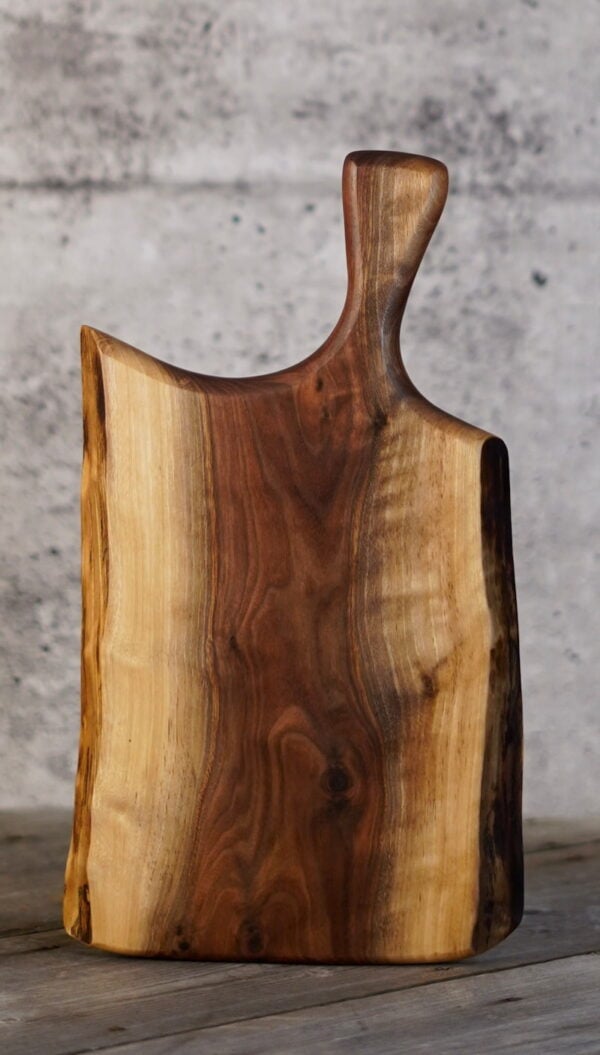 Black Walnut – 17" x 8"