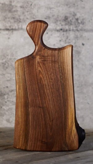 Black Walnut – 17" x 8"