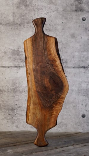 Black Walnut – 25" x 7"