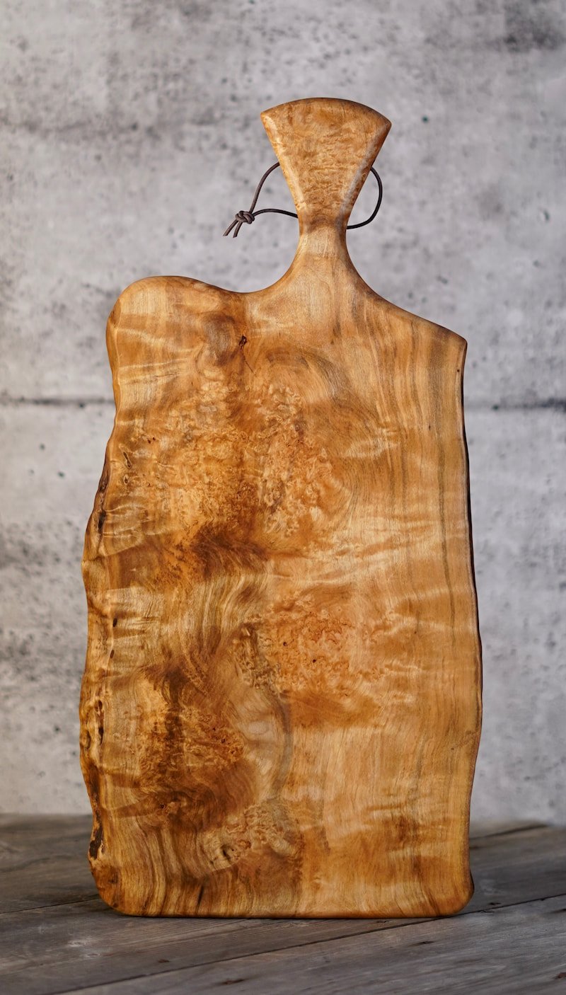 Burly Maple – 25" x 12"