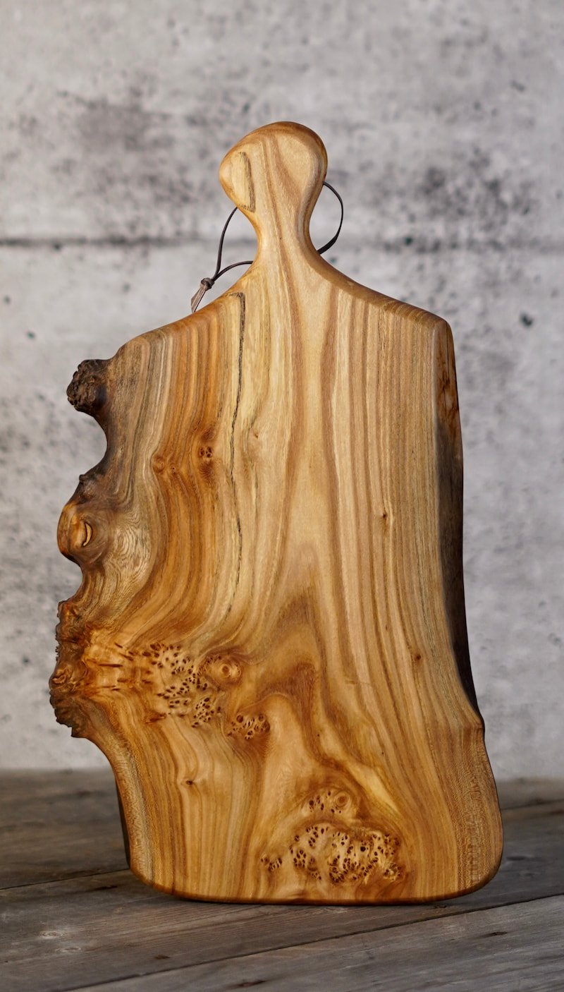Burly Elm – 19" x 9"
