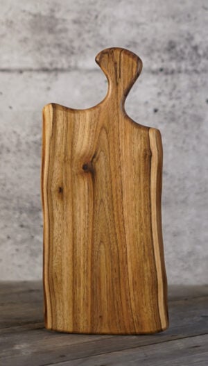 English Walnut – 17" x 7"