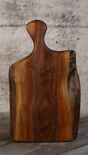Black Walnut – 17" x 10"