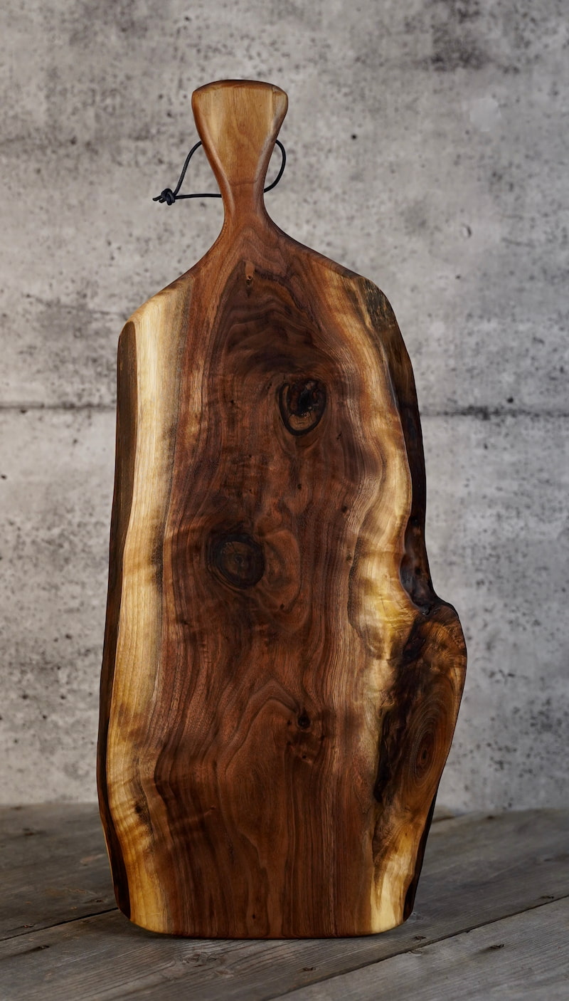 Black Walnut – 27" x 11"