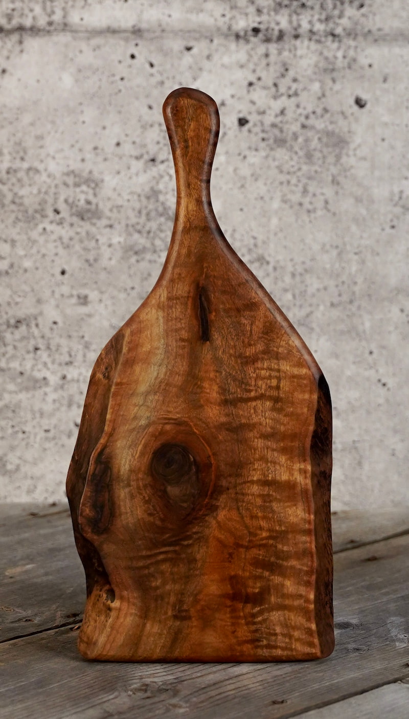 Black Walnut – 15" x 7"