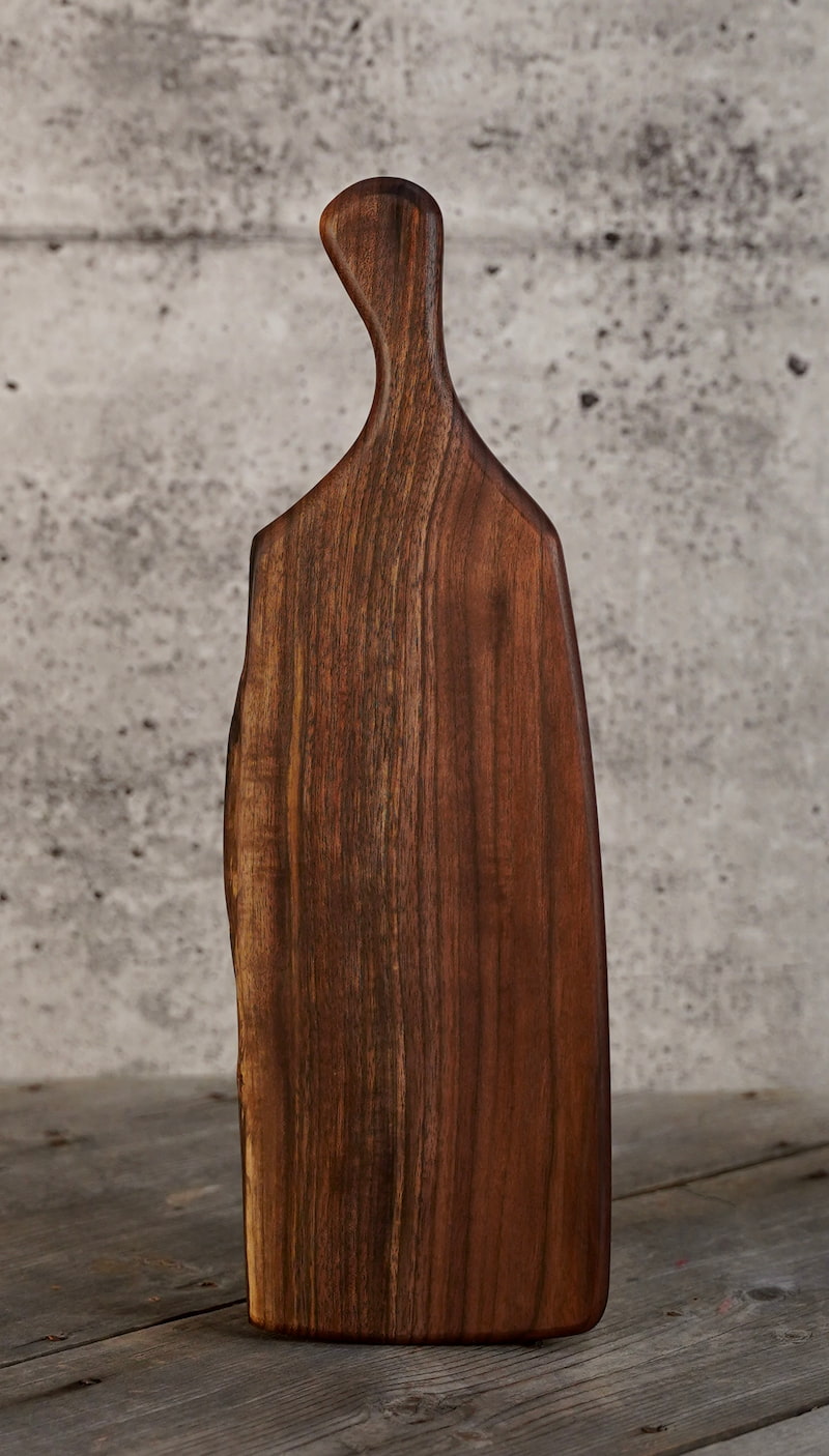 Black Walnut – 17" x 5"