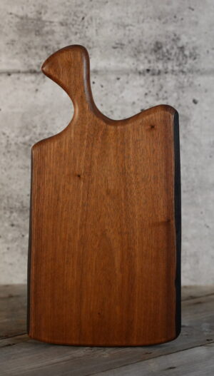 Black Walnut – 17" x 9"