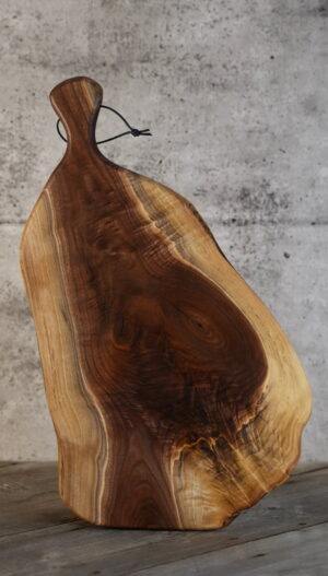 Black Walnut – 25" x 13"
