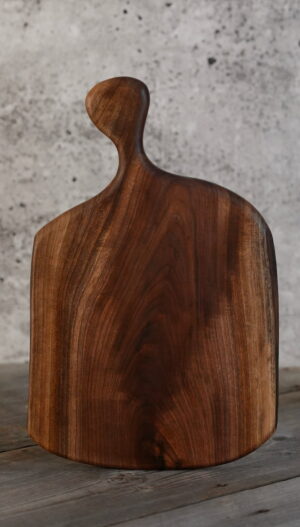 Black Walnut – 13" x 8"