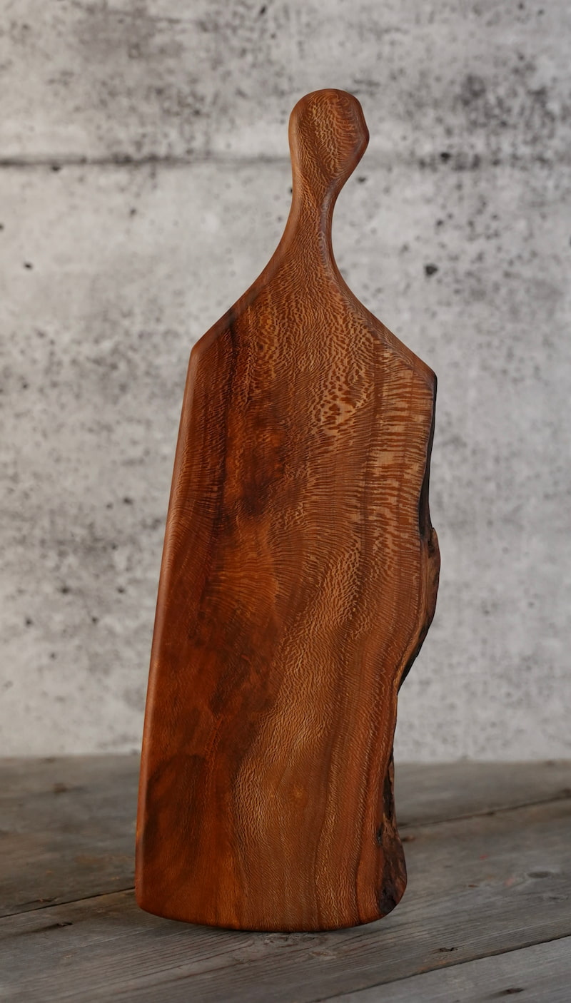 Sycamore – 18" x 5"